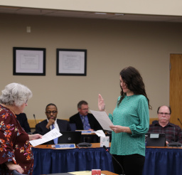 Councilor Robyn Wheatley swears the oath of office